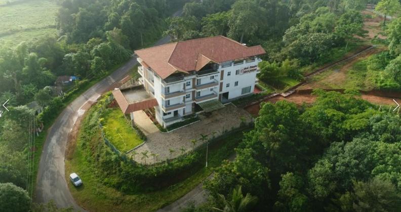 Danta Resort Bhāgamandala Esterno foto